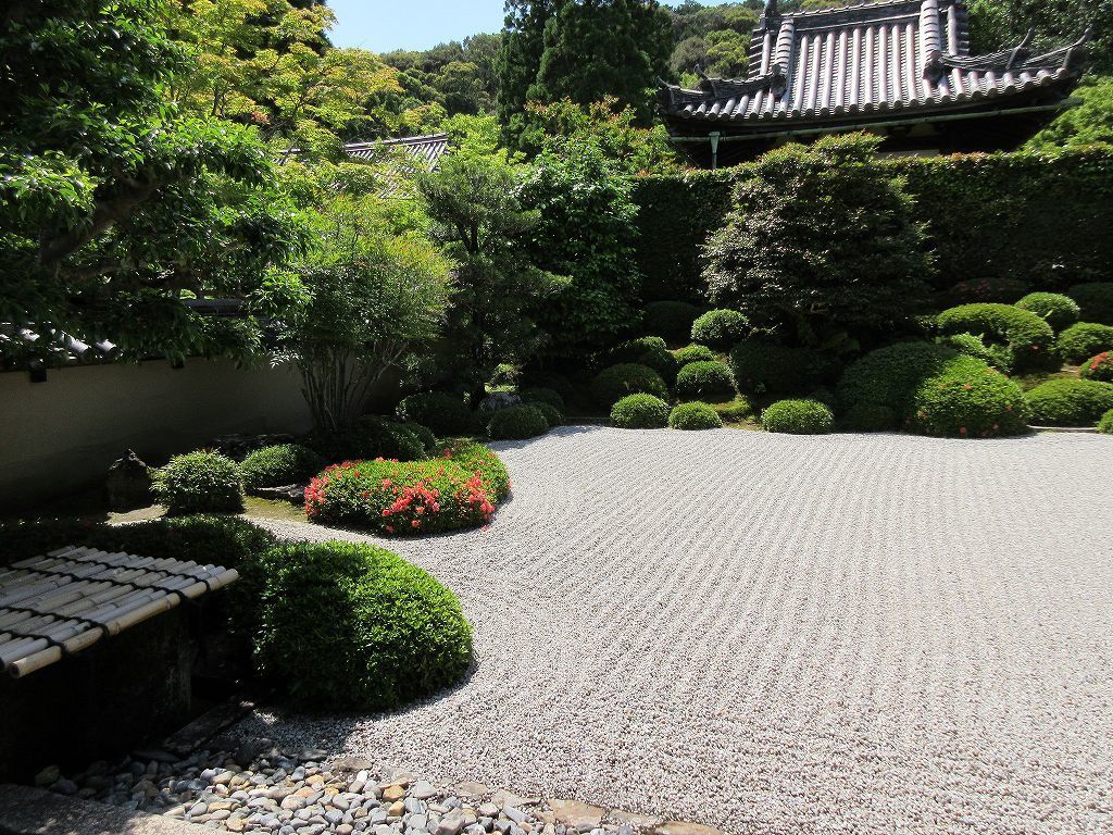 酬恩庵一休寺 枯山水を眺めながら緩やかな時間の流れを堪能する ウィローの湯煙 食べ物日記